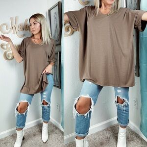 Zenana Premium earthy brown relax fit Flowy cuffed sleeve crewneck top size 1X